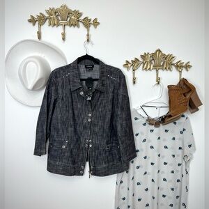 🦋Spring denim like jacket L ptp 22” l 25”